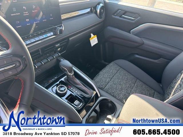 new 2025 Chevrolet Colorado car, priced at $50,660