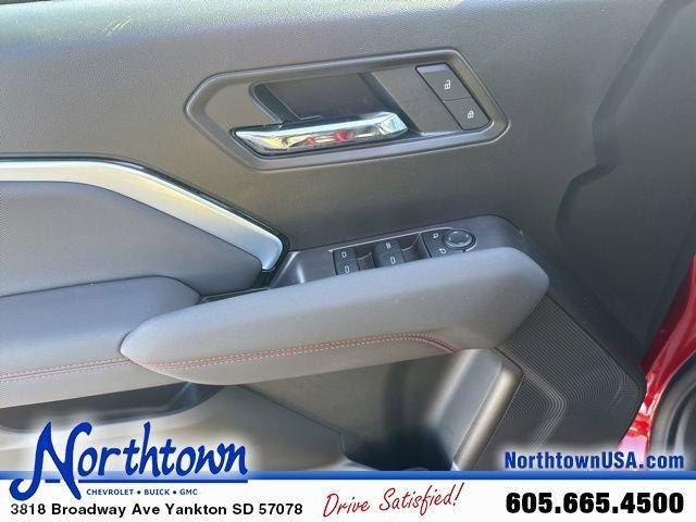 new 2025 Chevrolet Colorado car, priced at $50,660