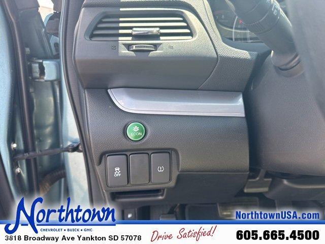 used 2015 Honda CR-V car, priced at $14,987