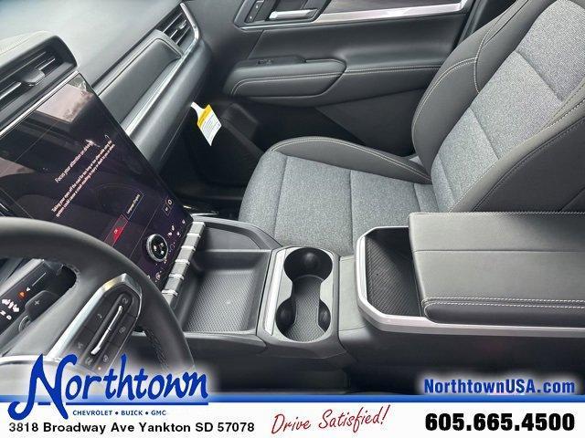 new 2025 GMC Terrain car, priced at $30,640