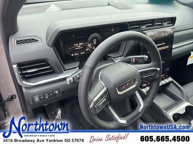 new 2025 GMC Terrain car, priced at $30,640