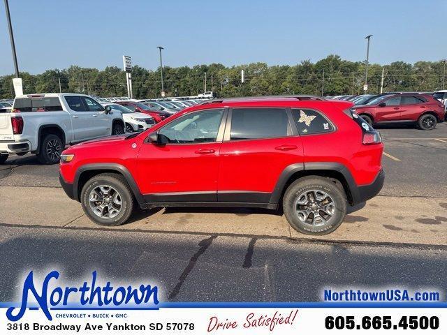 used 2019 Jeep Cherokee car, priced at $19,990