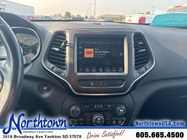 used 2019 Jeep Cherokee car, priced at $19,990