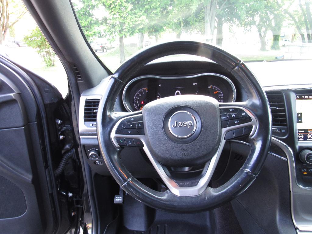 used 2018 Jeep Grand Cherokee car, priced at $15,950