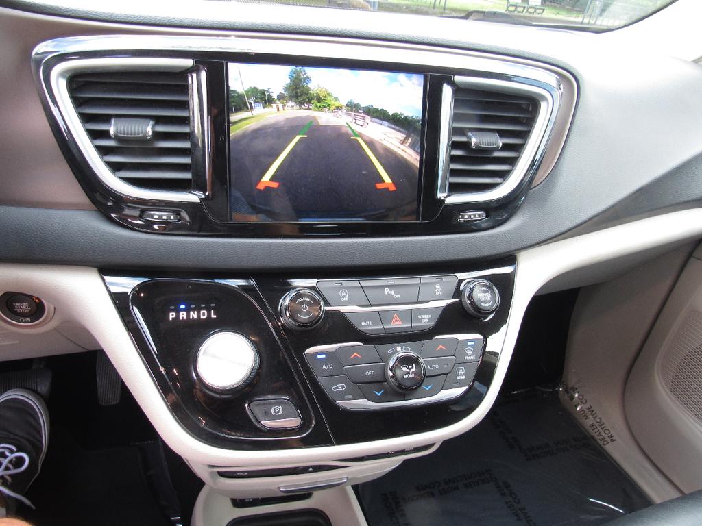 used 2018 Chrysler Pacifica car, priced at $9,950