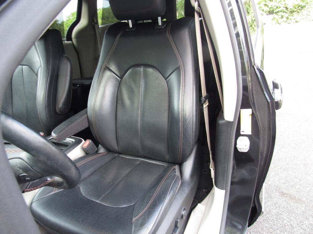 used 2018 Chrysler Pacifica car, priced at $9,950
