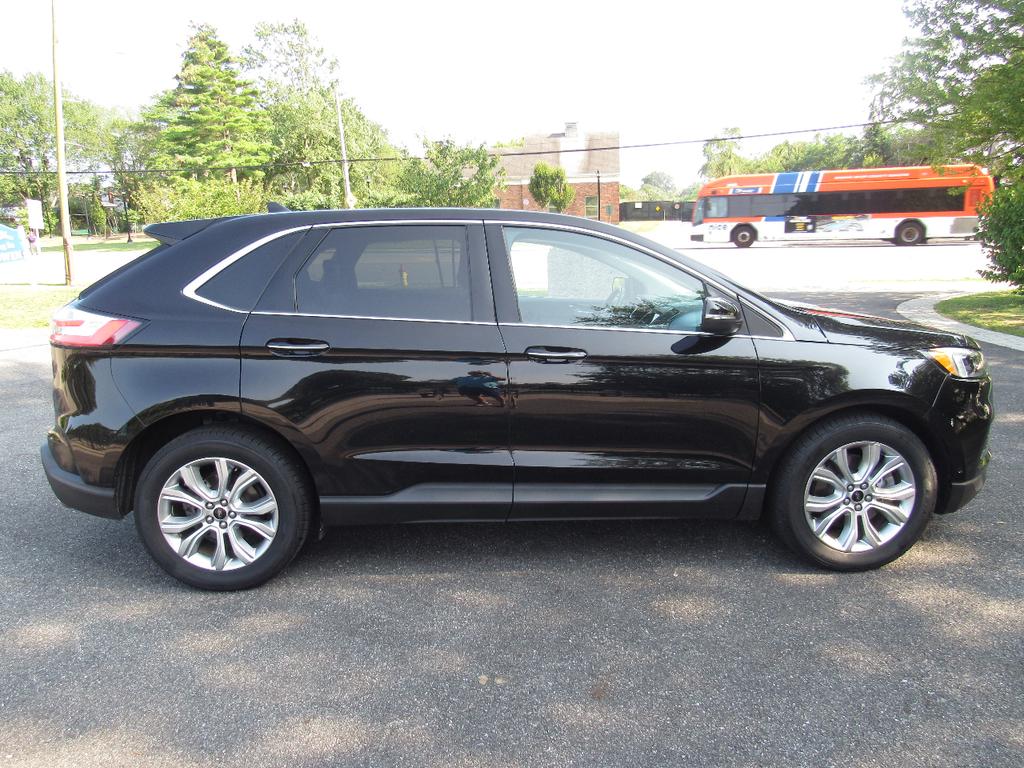 used 2019 Ford Edge car, priced at $11,999