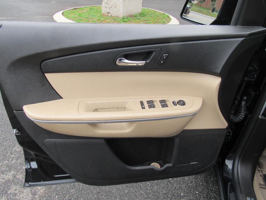 used 2012 GMC Acadia car, priced at $9,950