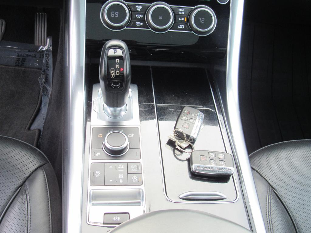 used 2015 Land Rover Range Rover Sport car, priced at $13,500