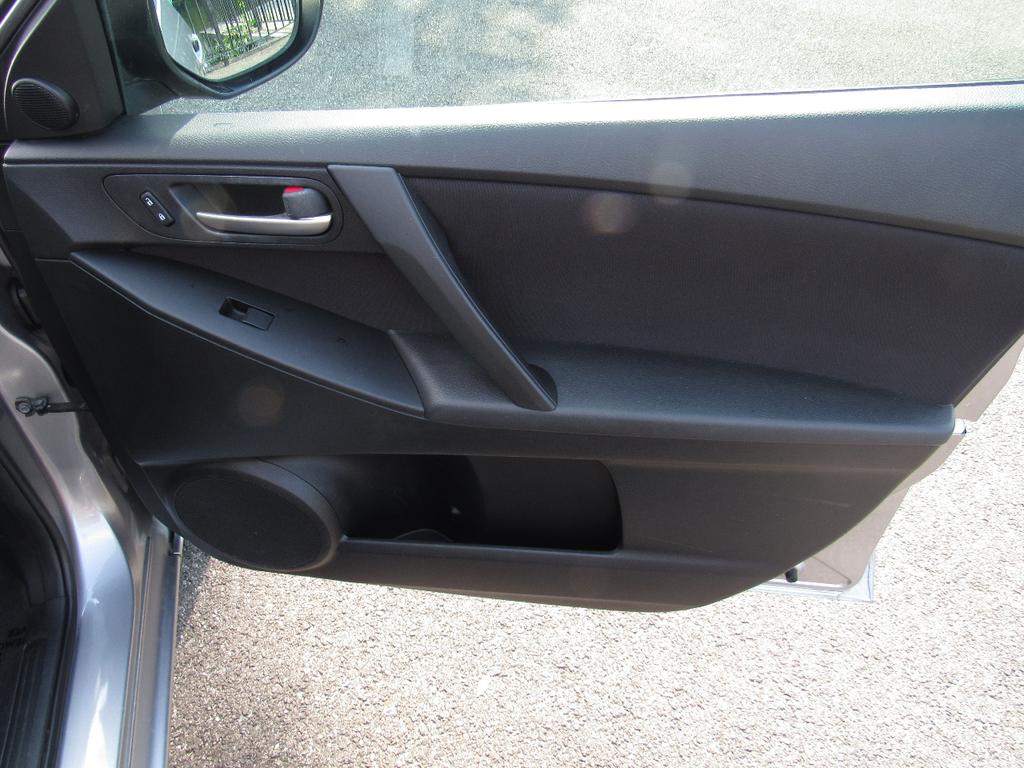 used 2010 Mazda Mazda3 car, priced at $4,950