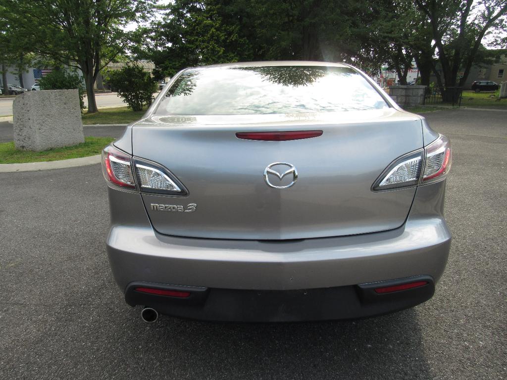 used 2010 Mazda Mazda3 car, priced at $4,950