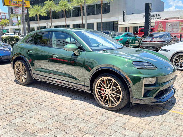 used 2025 Porsche Macan car