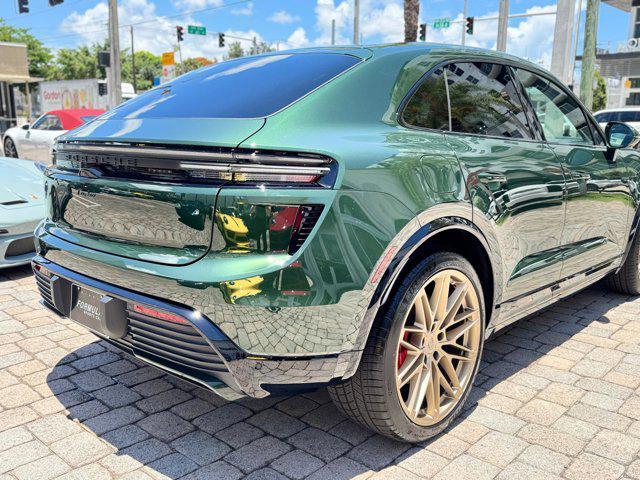 used 2025 Porsche Macan car
