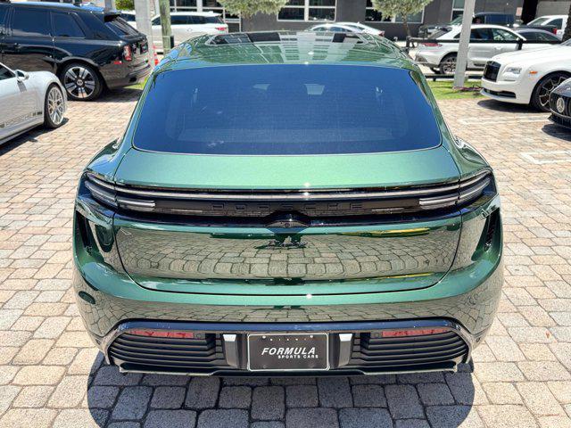 used 2025 Porsche Macan car