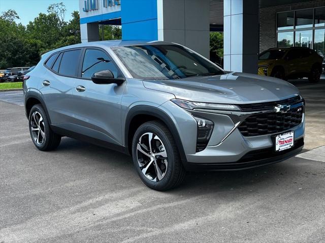 new 2025 Chevrolet Trax car, priced at $23,790