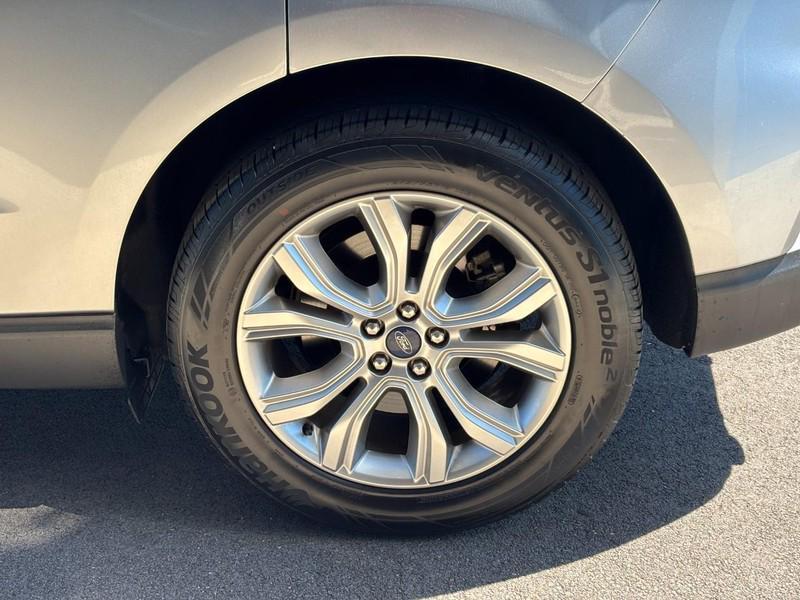 used 2022 Ford Edge car, priced at $27,790
