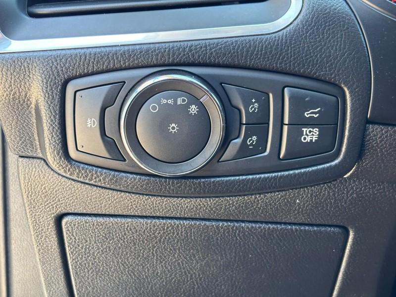 used 2022 Ford Edge car, priced at $27,790