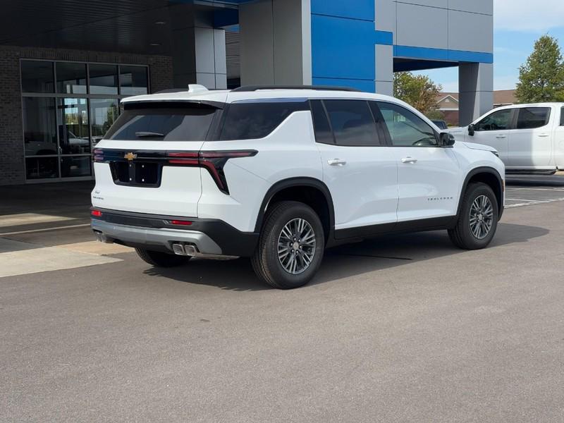 new 2026 Chevrolet Traverse car, priced at $39,340