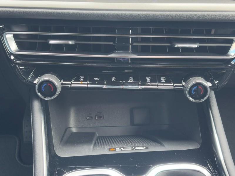 new 2026 Chevrolet Traverse car, priced at $39,340