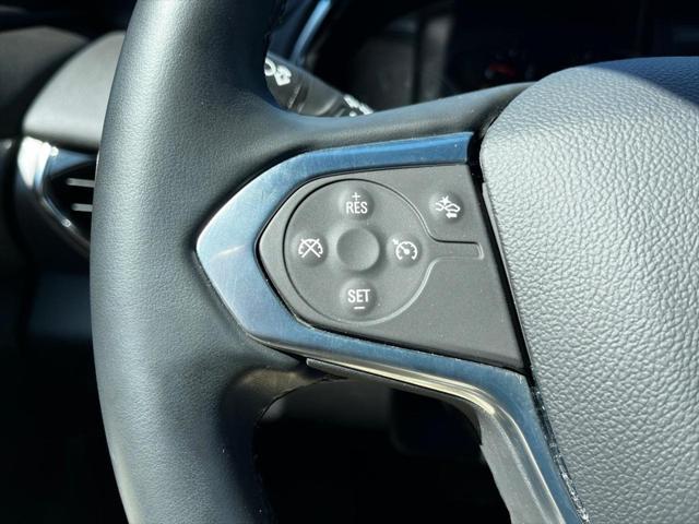 used 2023 Chevrolet Traverse car, priced at $35,990