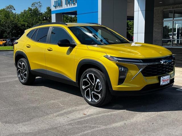 new 2025 Chevrolet Trax car, priced at $24,865