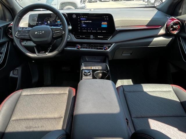 used 2025 Chevrolet Equinox car, priced at $36,590