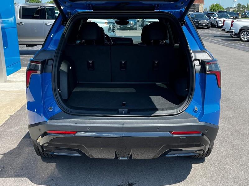 used 2025 Chevrolet Equinox car, priced at $35,790