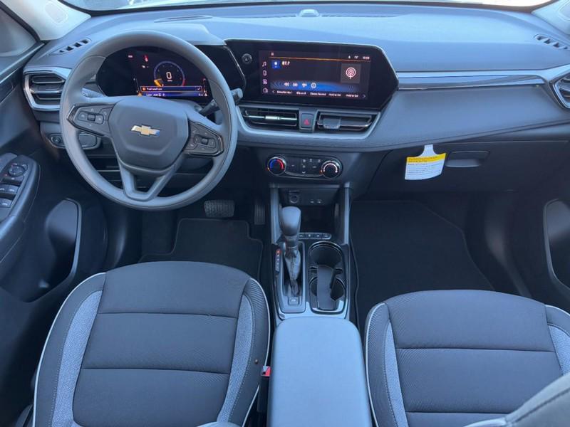 new 2026 Chevrolet TrailBlazer car, priced at $25,555