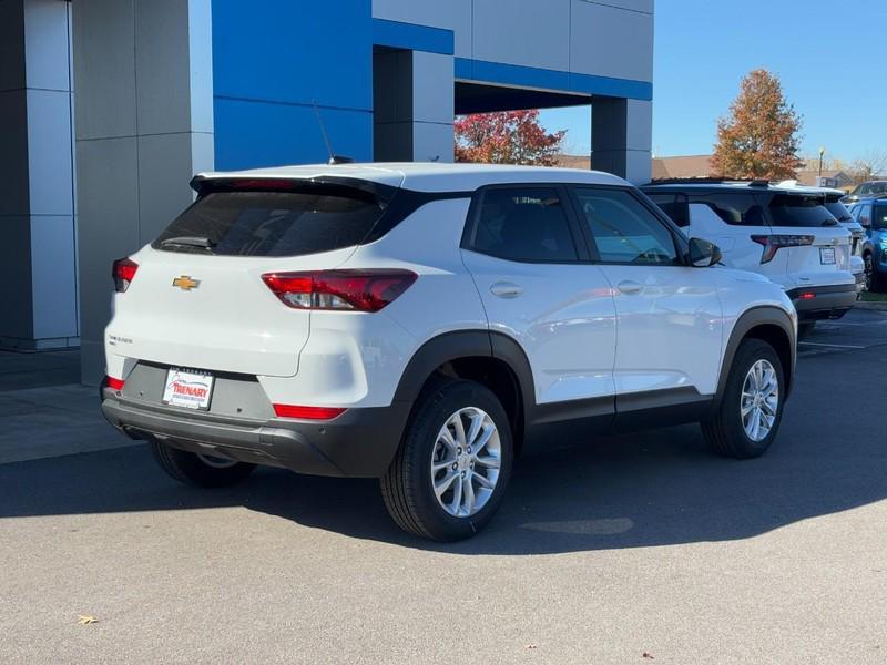 new 2026 Chevrolet TrailBlazer car, priced at $25,555