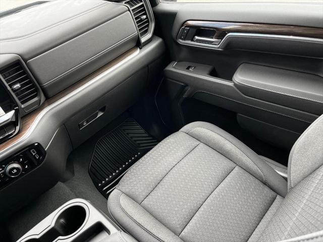 new 2025 Chevrolet Silverado 1500 car, priced at $45,340