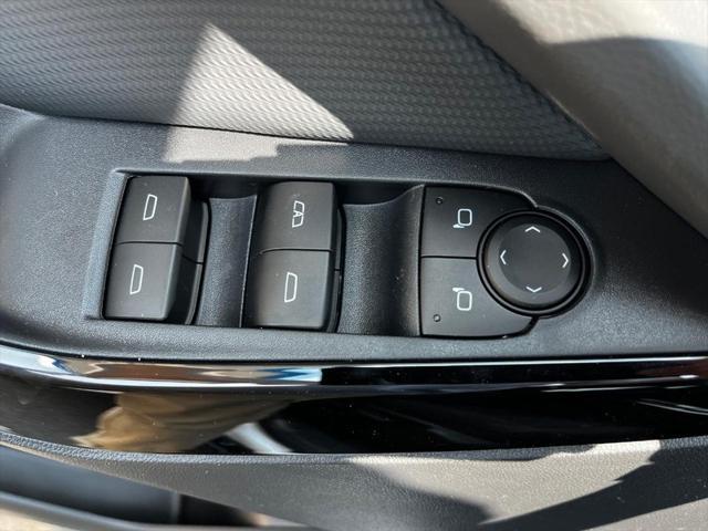 new 2026 Chevrolet Equinox car, priced at $32,940