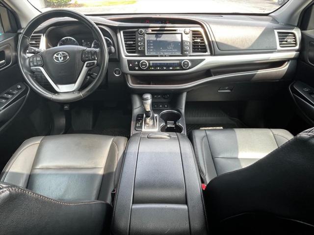 used 2019 Toyota Highlander car, priced at $21,990