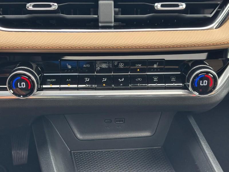 new 2026 Chevrolet Equinox car, priced at $38,390