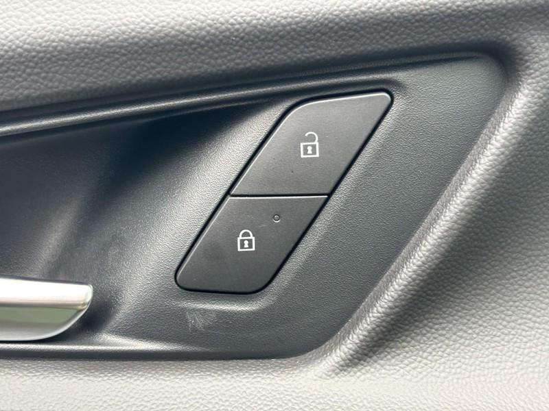 new 2026 Chevrolet Equinox car, priced at $38,390