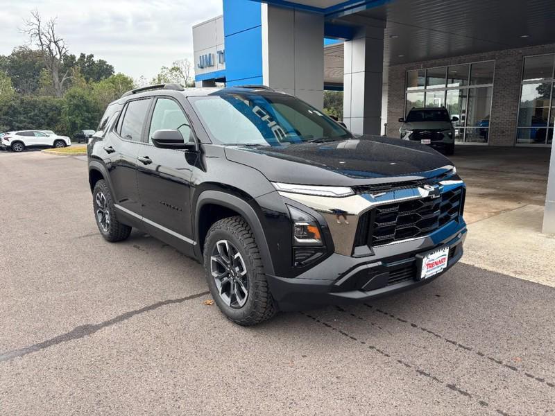 new 2026 Chevrolet Equinox car, priced at $38,390