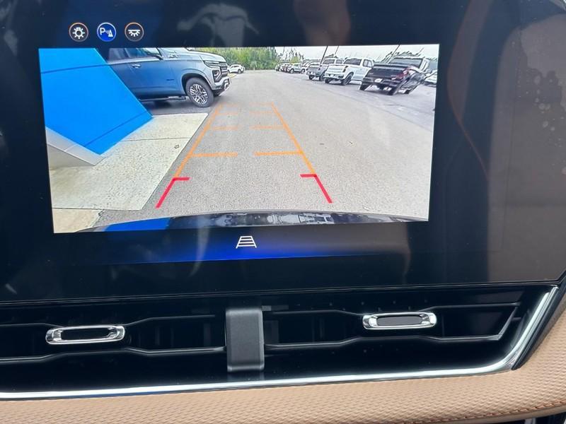 new 2026 Chevrolet Equinox car, priced at $38,390