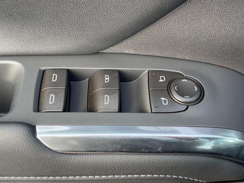 new 2026 Chevrolet Traverse car, priced at $39,340