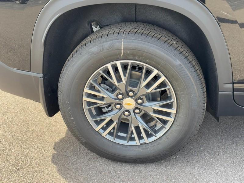 new 2026 Chevrolet Traverse car, priced at $39,340