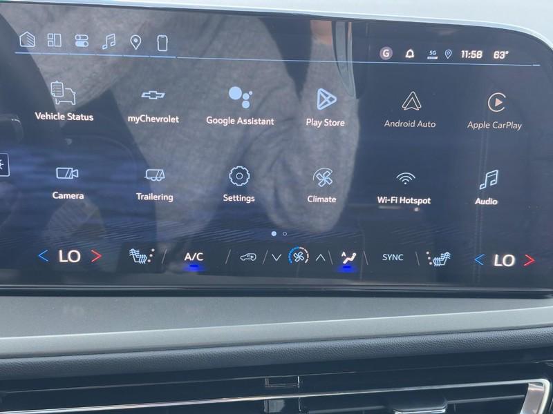 new 2026 Chevrolet Traverse car, priced at $39,340