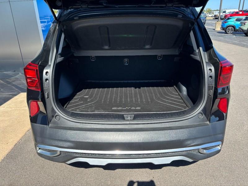used 2023 Kia Seltos car, priced at $22,990