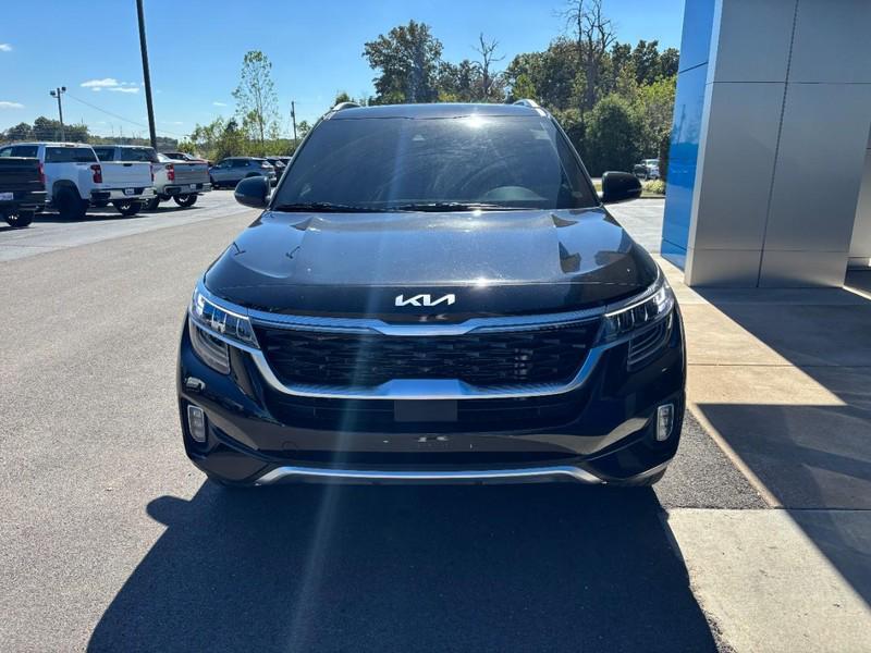 used 2023 Kia Seltos car, priced at $22,990