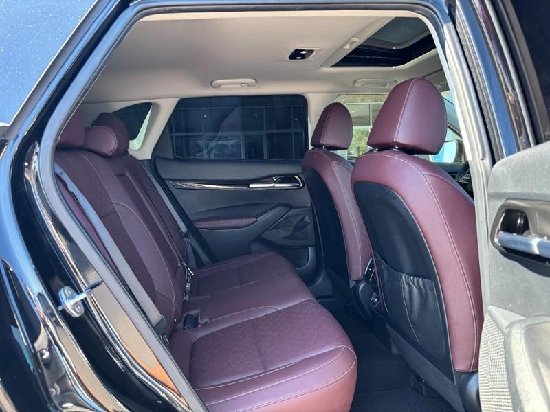 used 2023 Kia Seltos car, priced at $22,990