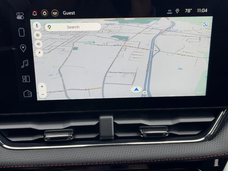 new 2026 Chevrolet Equinox car, priced at $33,445