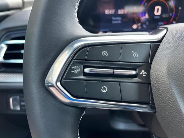 new 2025 Chevrolet Traverse car, priced at $40,195