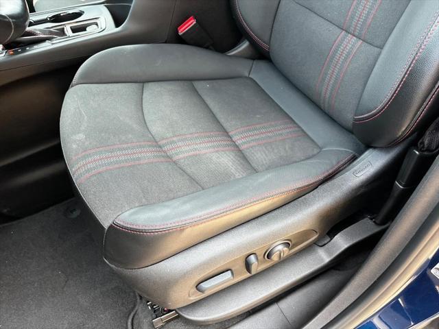 used 2022 Chevrolet Equinox car, priced at $25,490
