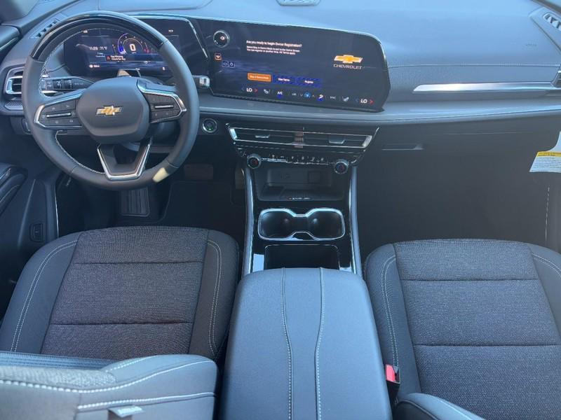 new 2026 Chevrolet Traverse car, priced at $44,105