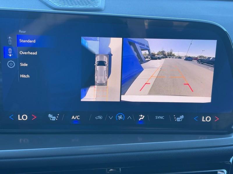 new 2026 Chevrolet Traverse car, priced at $44,105