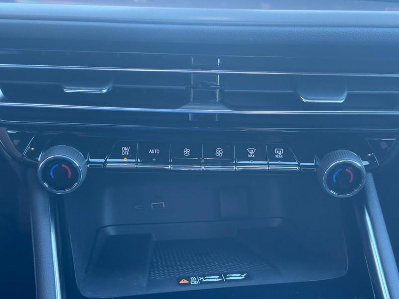 new 2026 Chevrolet Traverse car, priced at $44,105