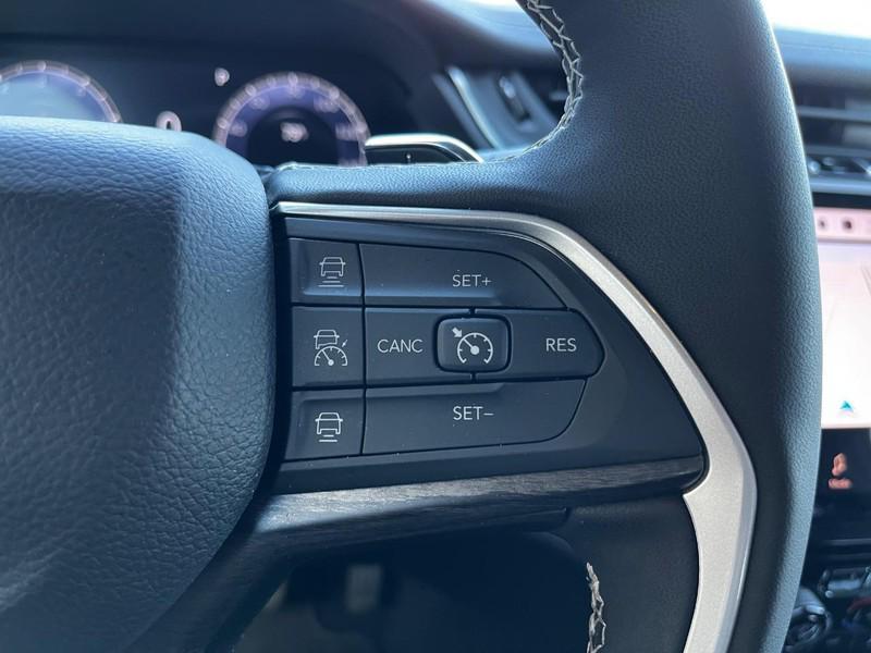 used 2024 Jeep Grand Cherokee car, priced at $40,990