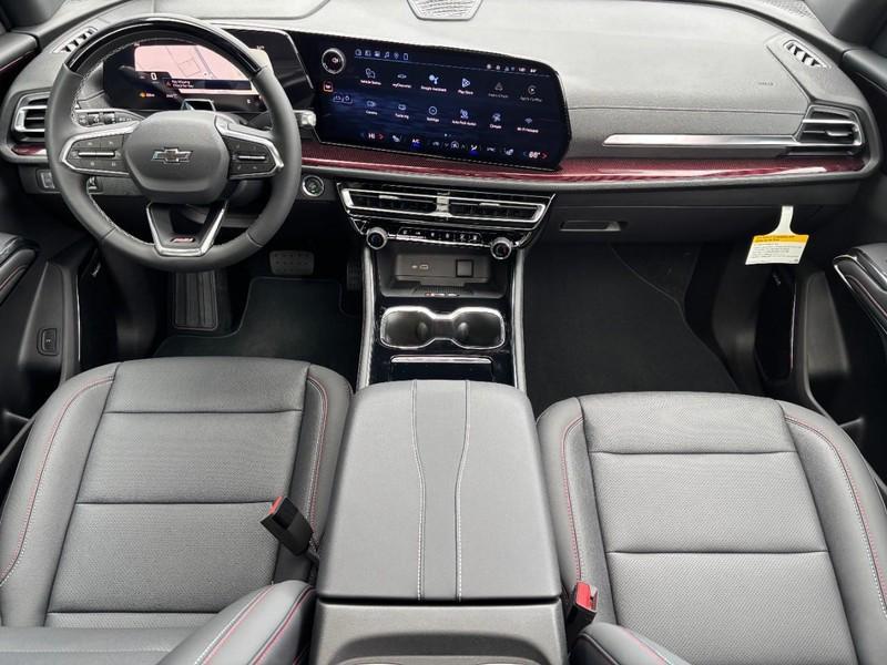 new 2026 Chevrolet Traverse car, priced at $54,555